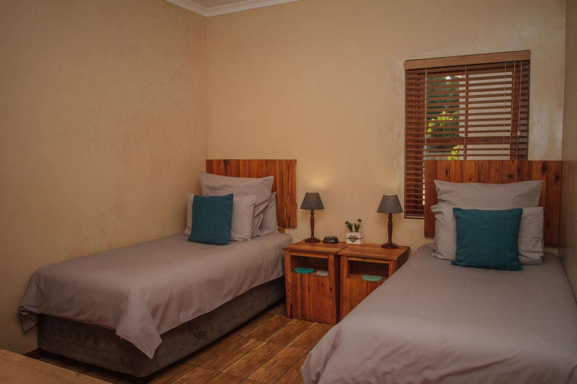Dolittle Cottages Swellendam Zimmer foto